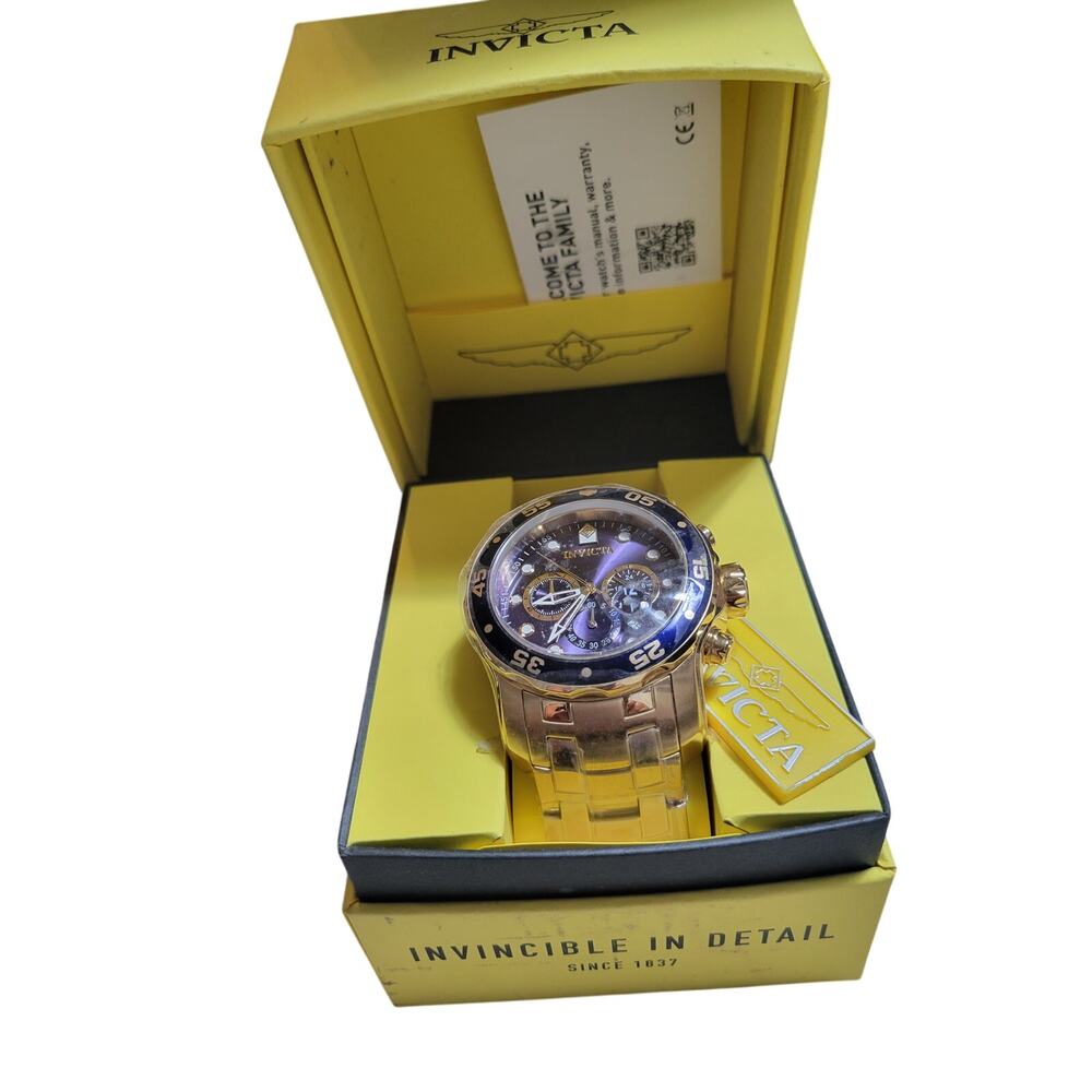 Invicta  0073 Pro Diver Scuba  Gold-Tone Stainless Steel Watch with Blue Dial